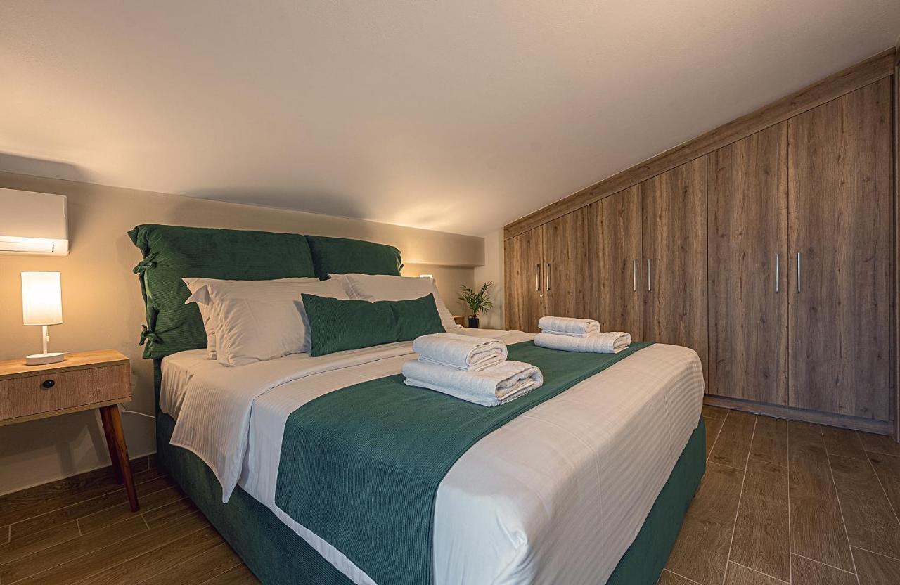 Che Luxury * Preveza