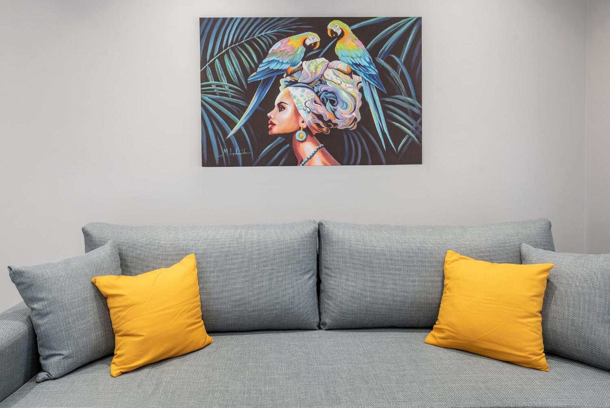 Che Luxury Apartment *